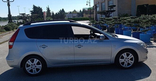 Hyundai i30 2008, 266,000 km - 1.6 l - Bakı