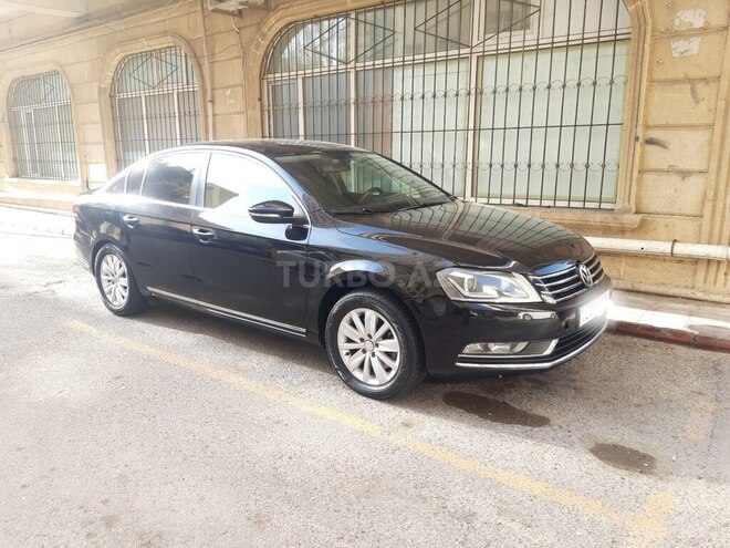 Volkswagen Passat 2014, 230,000 km - 1.8 l - Bakı