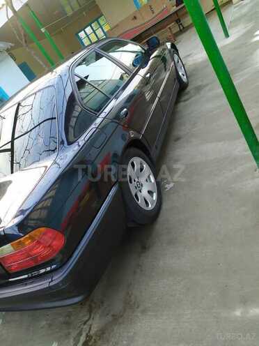 BMW 728 1995, 450,000 km - 2.8 l - Xudat
