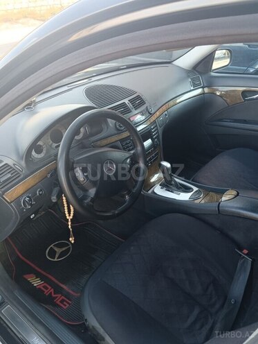 Mercedes E 220 2003, 448,000 km - 2.2 l - Bakı