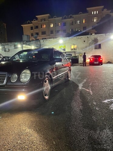 Mercedes E 240 1998, 244,000 km - 2.4 l - Bakı