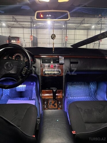 Mercedes E 240 1998, 244,000 km - 2.4 l - Bakı