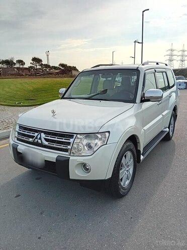 Mitsubishi Pajero 2007, 223,000 km - 3.0 л - Bakı