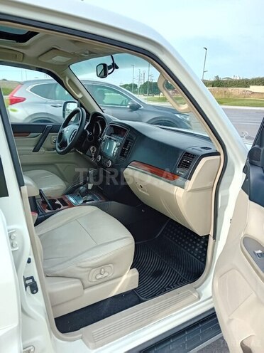 Mitsubishi Pajero 2007, 223,000 km - 3.0 л - Bakı