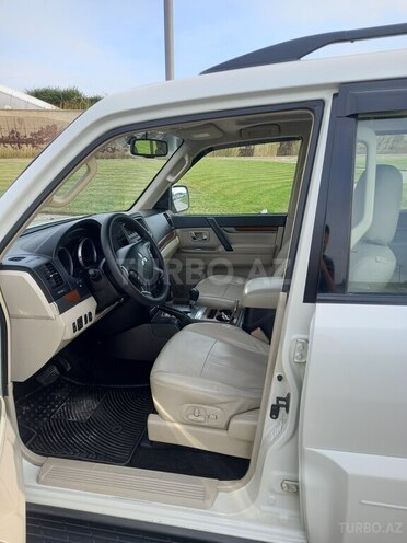 Mitsubishi Pajero 2007, 223,000 km - 3.0 л - Bakı