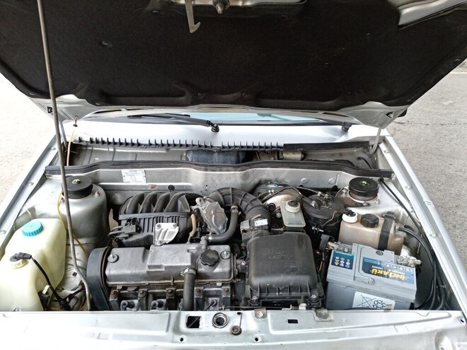 LADA (VAZ) 2115 2011, 336,000 km - 1.6 л - Gəncə