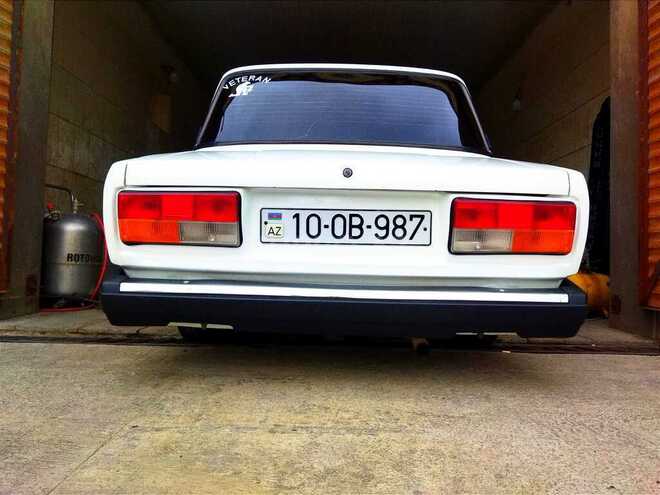 LADA (VAZ) 2107 2005, 250,000 km - 1.6 л - Şabran