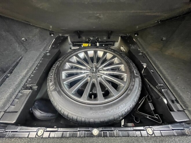 Land Rover Range Rover 2011, 180,000 km - 5.0 l - Gəncə