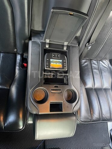 Land Rover Range Rover 2011, 180,000 km - 5.0 l - Gəncə