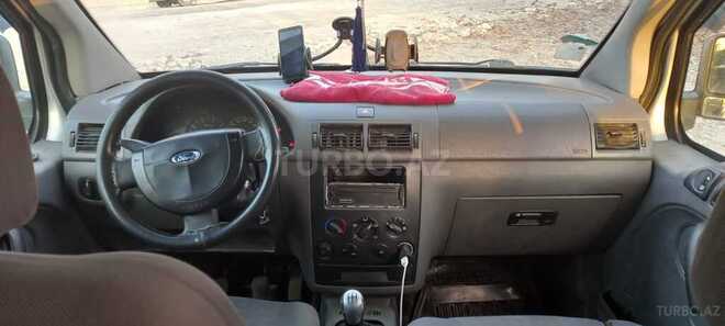 Ford Tourneo Connect 2003, 222,222 km - 1.8 l - İsmayıllı