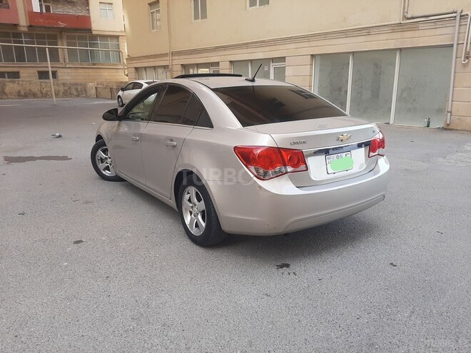 Chevrolet Cruze 2011, 286,000 km - 1.4 l - Bakı