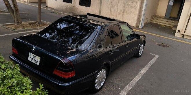 Mercedes C 200 2000, 280,000 km - 2.0 l - Bakı