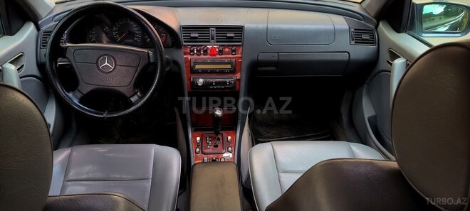 Mercedes C 200 2000, 280,000 km - 2.0 l - Bakı