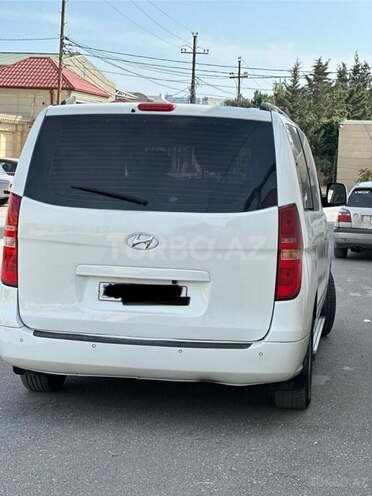 Hyundai H-1 2010, 400,000 km - 2.5 l - Bakı