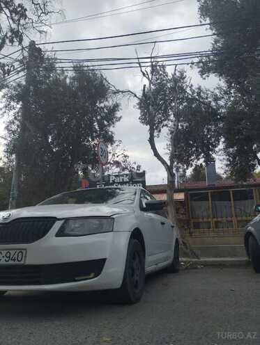 Skoda Octavia 2013, 459,856 km - 1.6 l - Bakı