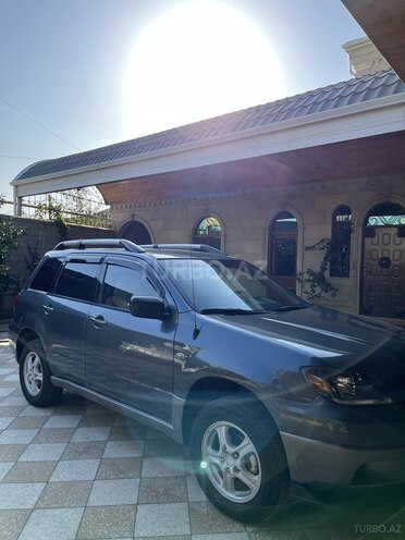 Mitsubishi Outlander 2004, 200,305 km - 2.4 l - Bakı