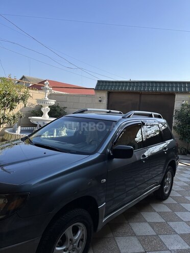 Mitsubishi Outlander 2004, 200,305 km - 2.4 l - Bakı