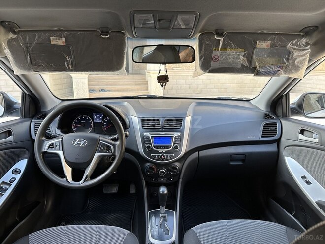 Hyundai Accent 2012, 110,313 km - 1.6 l - Gəncə