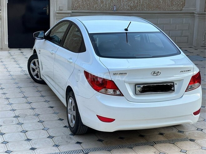 Hyundai Accent 2012, 110,313 km - 1.6 l - Gəncə