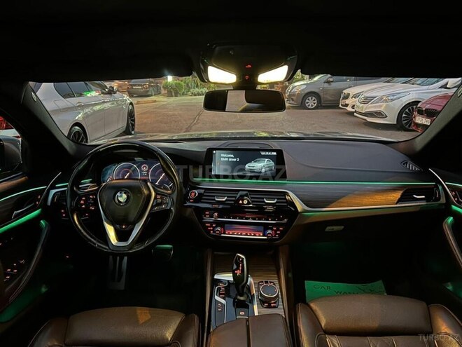 BMW 520 2018, 97,000 km - 2.0 l - Bakı