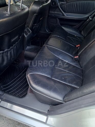 Mercedes E 270 2000, 345,000 km - 2.7 л - Bakı