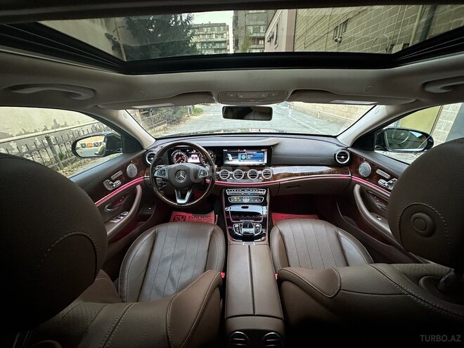 Mercedes E 300 2018, 63,214 km - 2.0 l - Bakı