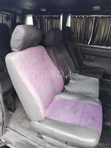 Mercedes Vito 1989, 395,000 km - 2.3 l - Bakı