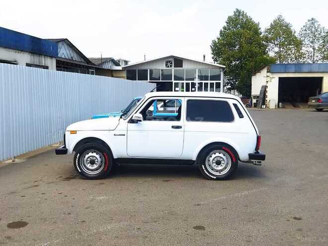 LADA (VAZ) Niva 2006, 170,000 km - 1.7 л - Yardımlı