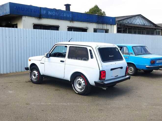 LADA (VAZ) Niva 2006, 170,000 km - 1.7 л - Yardımlı
