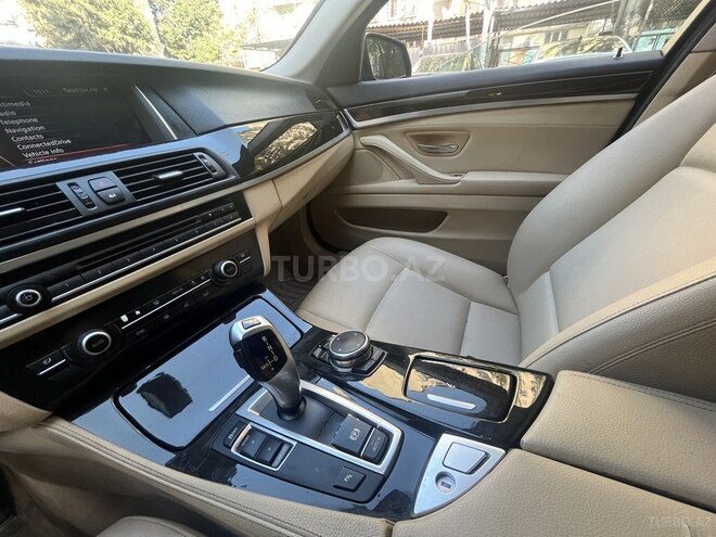 BMW 528 2015, 243,000 km - 2.0 l - Bakı