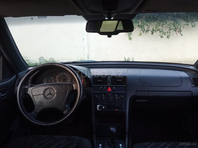 Mercedes C 220 1998, 653,418 km - 2.2 л - Bərdə