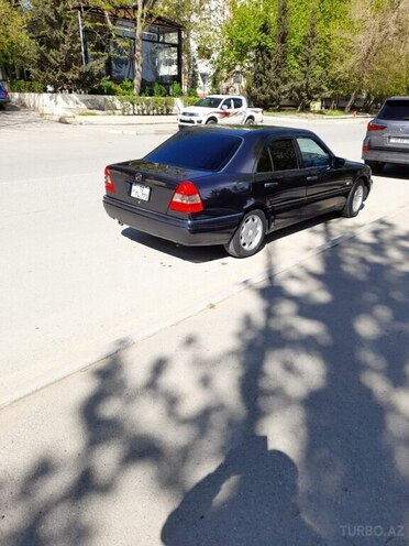 Mercedes C 220 1996, 535,691 km - 2.2 l - Yevlax