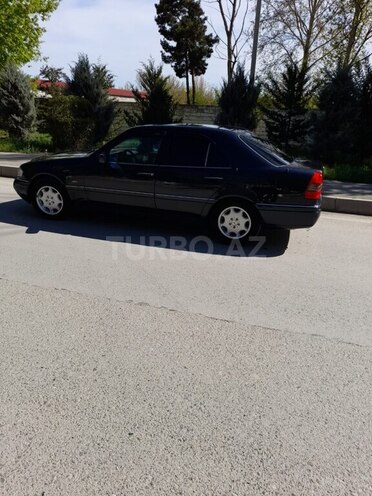 Mercedes C 220 1996, 535,691 km - 2.2 l - Yevlax