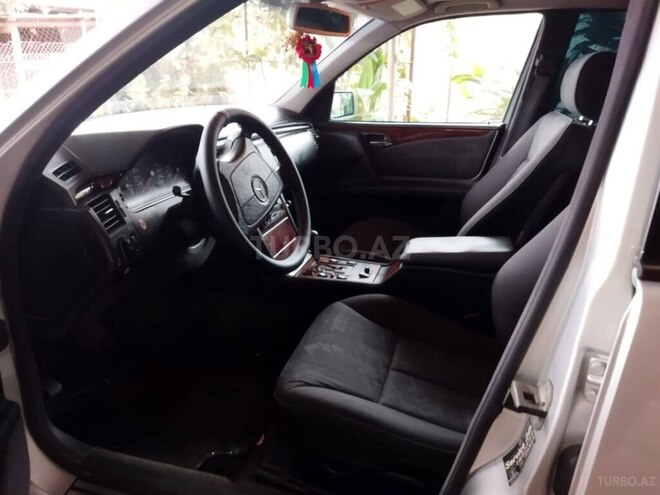 Mercedes C 240 1999, 19,768 km - 2.4 л - Sabirabad