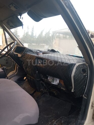 GAZ 3302-744 2000, 320,912 km - 2.4 l - Şirvan