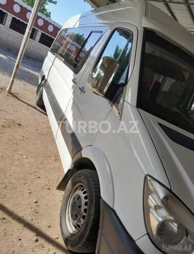Mercedes Sprinter 515 2009, 220,000 km - 2.7 л - Şirvan