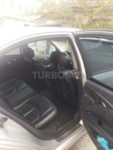 Mercedes E 270 2002, 257,000 km - 2.7 l - Bakı
