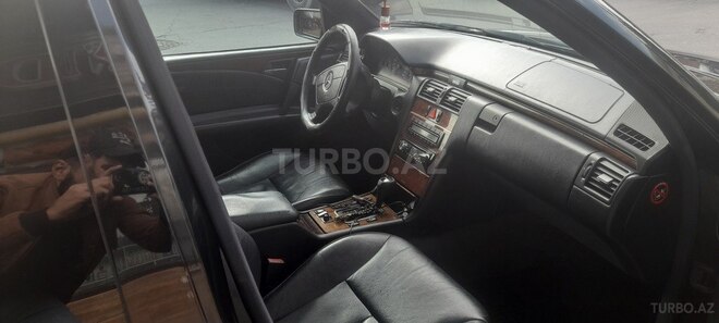 Mercedes E 280 1998, 296,000 km - 2.8 л - Bakı