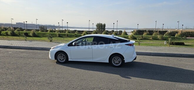 Toyota Prius 2016, 153,000 km - 1.8 l - Bakı