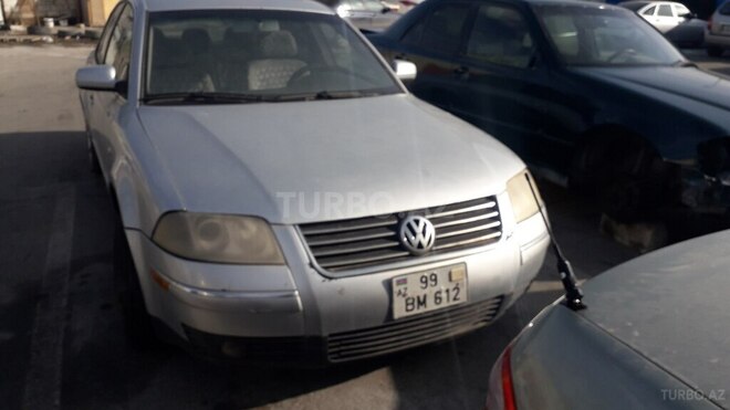 Volkswagen Passat 2003, 471,000 km - 1.8 l - Bakı