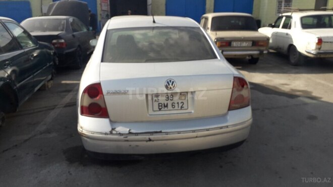 Volkswagen Passat 2003, 471,000 km - 1.8 l - Bakı