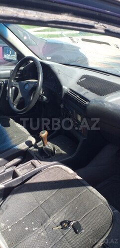 BMW 520 1991, 330,240 km - 2.0 l - Quba