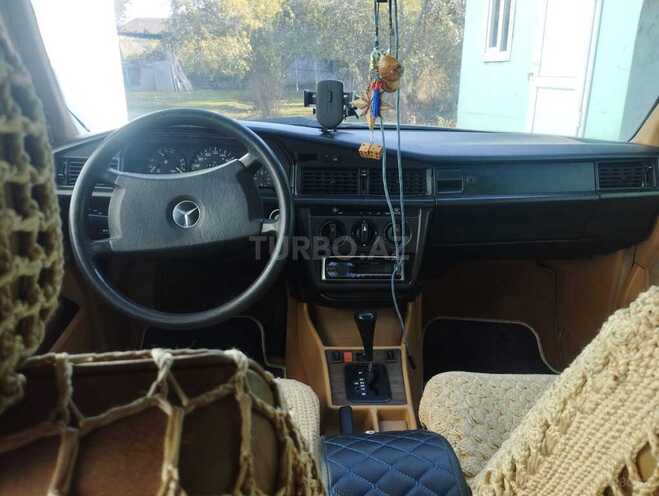 Mercedes 190 1990, 258,852 km - 2.0 л - Biləsuvar