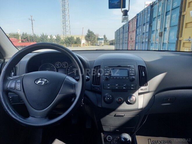 Hyundai i30 2009, 235,900 km - 1.6 l - Bakı