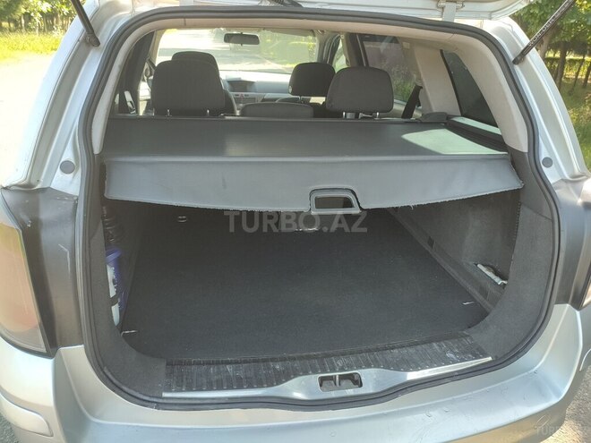 Opel Astra 2006, 386,000 km - 1.3 l - Lənkəran
