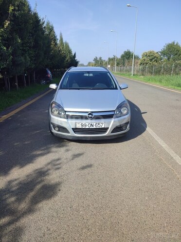 Opel Astra 2006, 386,000 km - 1.3 l - Lənkəran