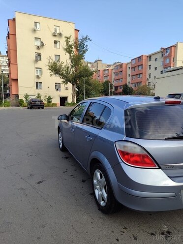 Opel Astra 2005, 235,000 km - 1.3 л - Bakı