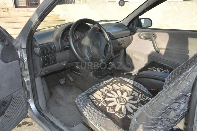 Opel Vita 1997, 250,000 km - 1.4 л - Bakı