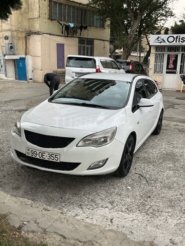Opel Astra 2011, 373,000 km - 1.3 l - Bakı