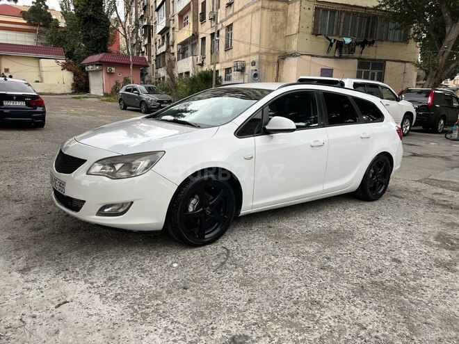Opel Astra 2011, 373,000 km - 1.3 l - Bakı